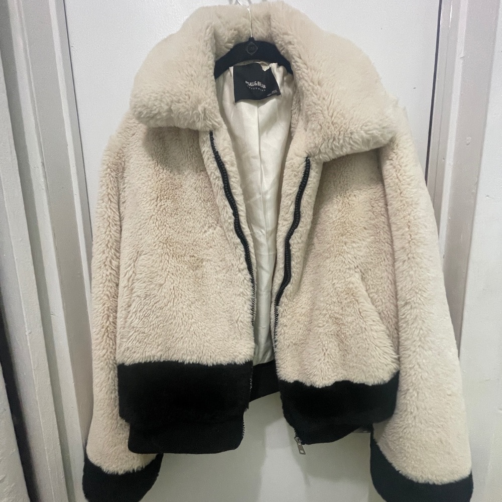 Pull and Bear Fuzzy zip up coat with black detail